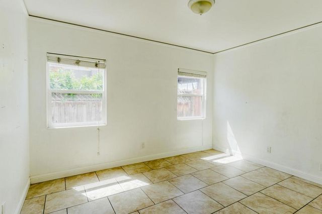 1084 S 2nd Street, San Jose, CA 95112