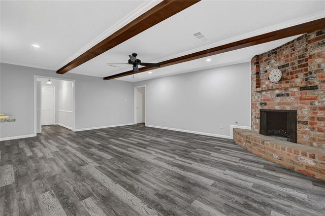 11727 Scottsdale Drive, Meadows Place, TX 77477