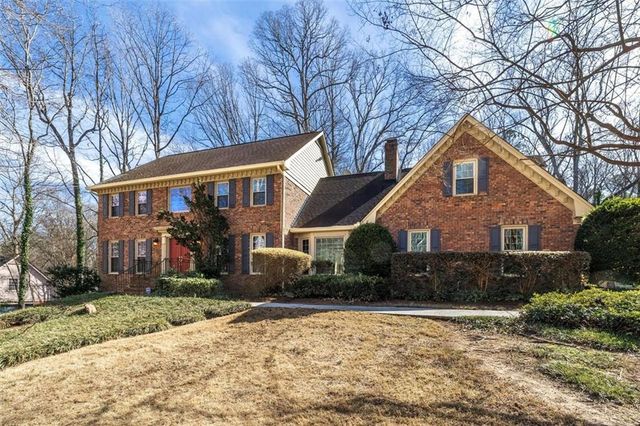 6088 Millstone Run, Smoke Rise, GA 30087