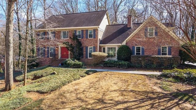 6088 Millstone Run, Smoke Rise, GA 30087