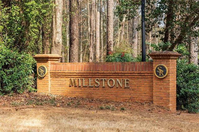 6088 Millstone Run, Smoke Rise, GA 30087