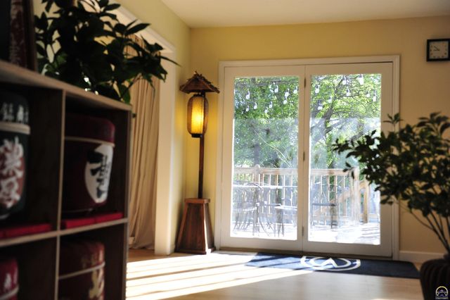 1314 Exchange Ct, Emporia, KS 66801