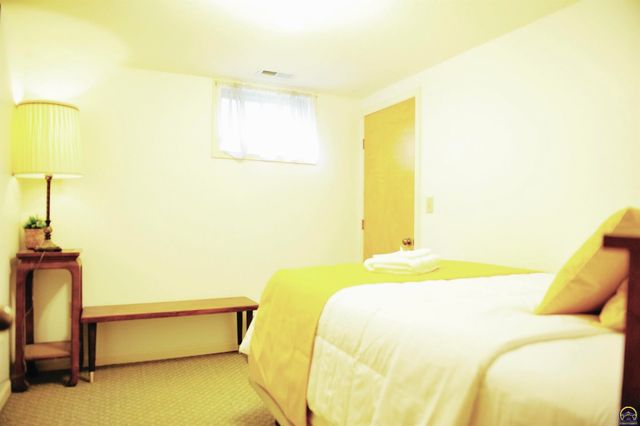 1314 Exchange Ct, Emporia, KS 66801