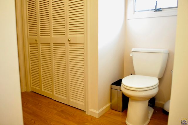 1314 Exchange Ct, Emporia, KS 66801