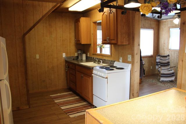 105 Filly Trail, Love Valley, NC 28625