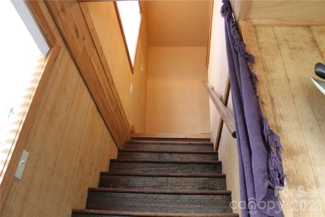 105 Filly Trail, Love Valley, NC 28625