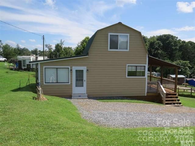 105 Filly Trail, Love Valley, NC 28625