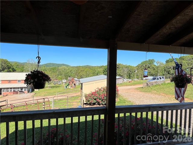 105 Filly Trail, Love Valley, NC 28625