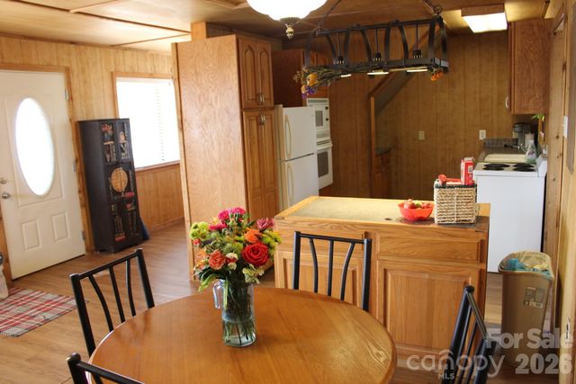 105 Filly Trail, Love Valley, NC 28625