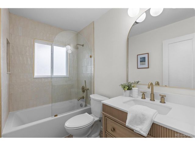 1261 S Jackson St, Denver, CO 80210