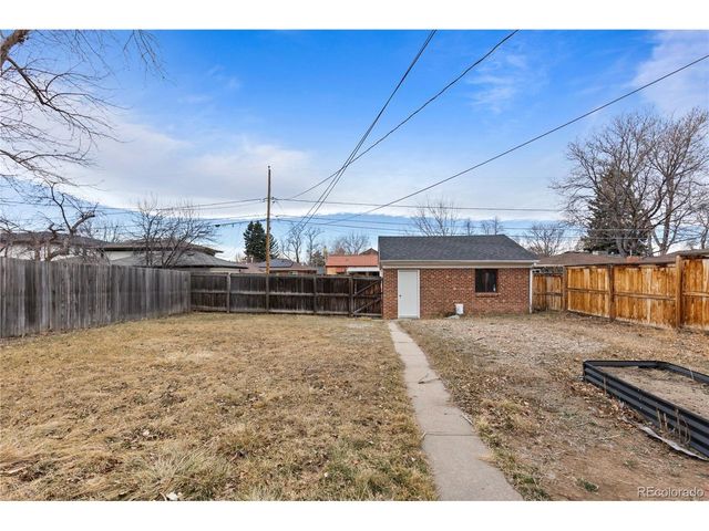 1261 S Jackson St, Denver, CO 80210