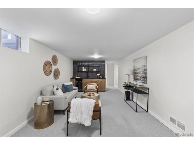 1261 S Jackson St, Denver, CO 80210