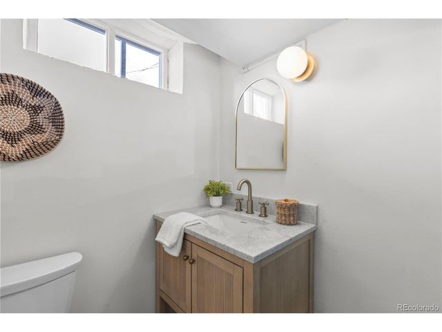 1261 S Jackson St, Denver, CO 80210