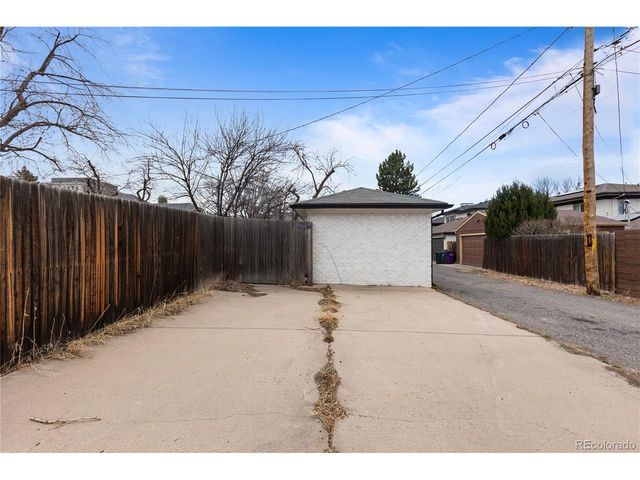 1261 S Jackson St, Denver, CO 80210