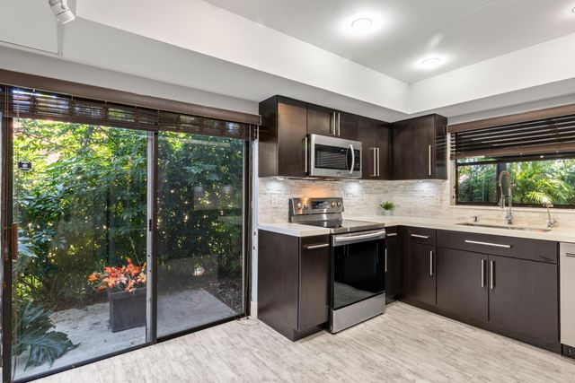 5545 Lakeview Mews Terrace, Boynton Beach, FL 33437