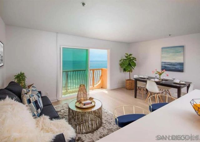 4878 Pescadero 202, San Diego, CA 92107