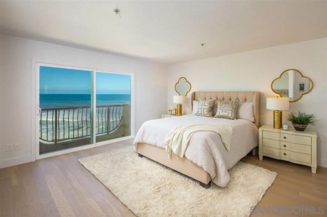 4878 Pescadero 202, San Diego, CA 92107