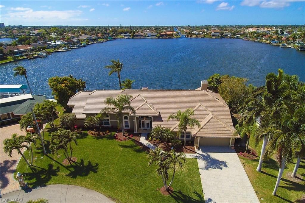 4902 SW 5th PL, CAPE CORAL, FL 33914 — photo 2