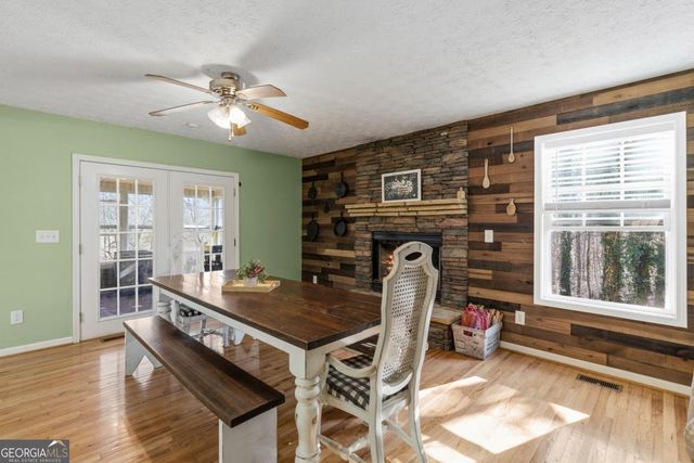 7540 County Line Road, Lula, GA 30554