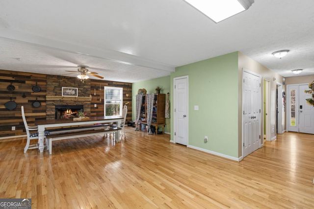 7540 County Line Road, Lula, GA 30554