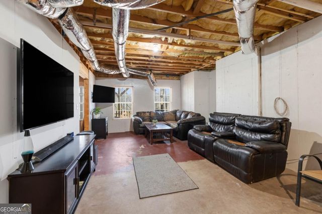 7540 County Line Road, Lula, GA 30554