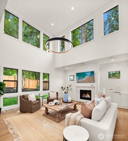 326 157th Avenue NE, Bellevue, WA 98008