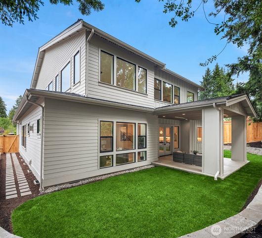 326 157th Avenue NE, Bellevue, WA 98008