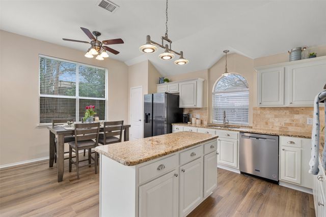 7316 Cross Keys Drive, North Richland Hills, TX 76182