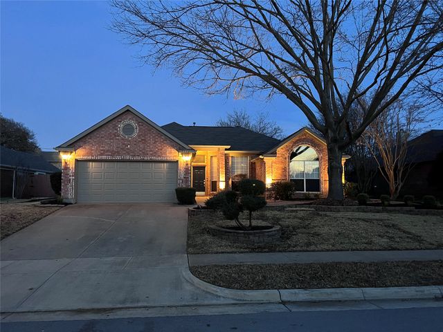 7316 Cross Keys Drive, North Richland Hills, TX 76182