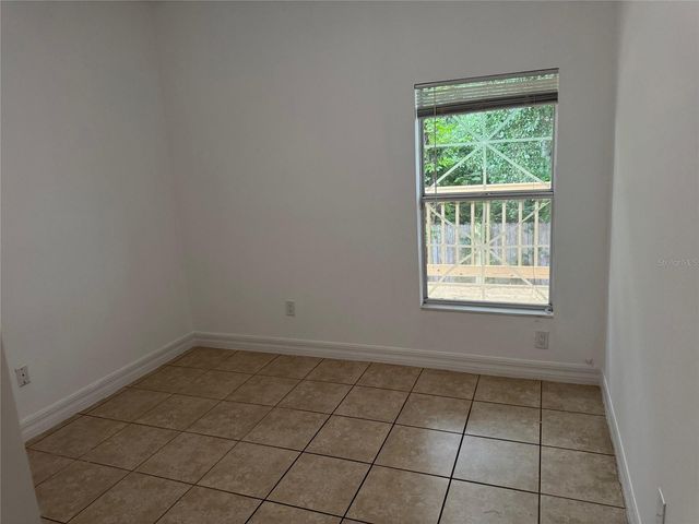 7202 N GLEN AVENUE, Tampa, FL 33614