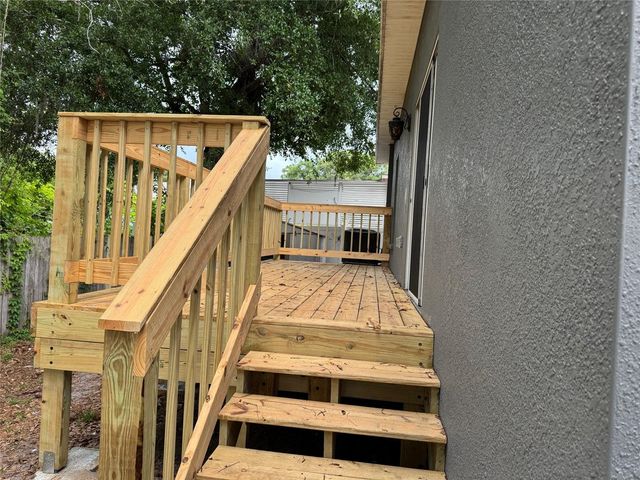 7202 N GLEN AVENUE, Tampa, FL 33614