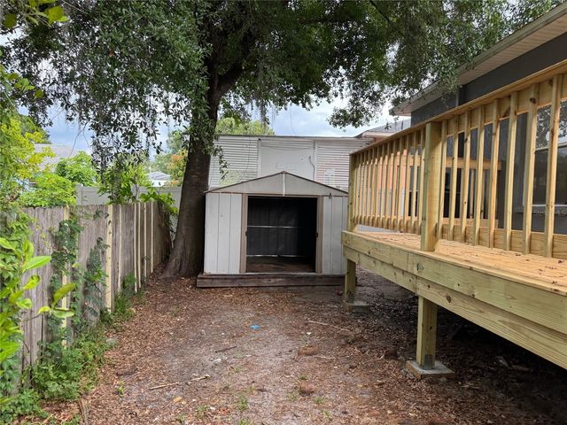 7202 N GLEN AVENUE, Tampa, FL 33614