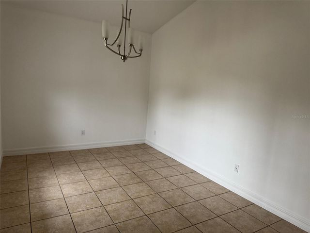 7202 N GLEN AVENUE, Tampa, FL 33614