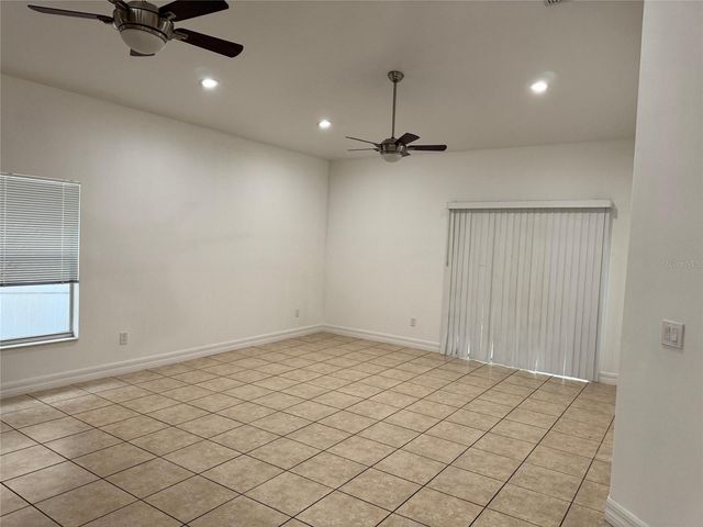 7202 N GLEN AVENUE, Tampa, FL 33614