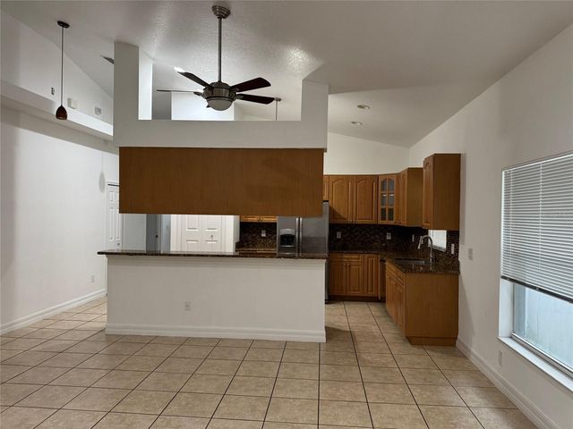 7202 N GLEN AVENUE, Tampa, FL 33614