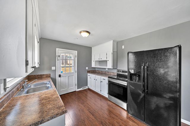 1378 Craig Robertson RD, Roanoke, VA 24014