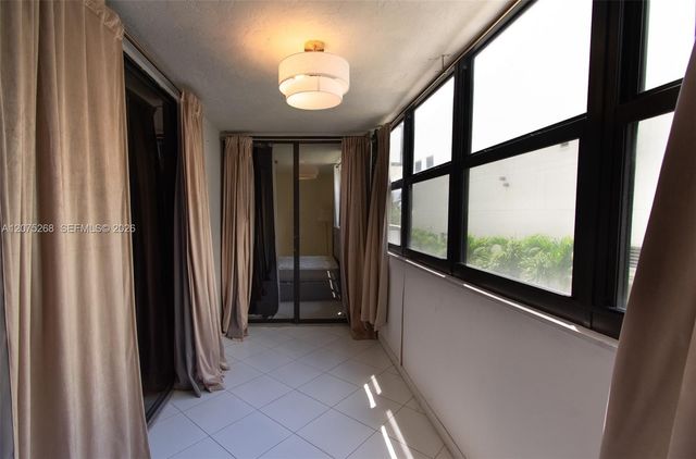1623 Collins Avenue 312, Miami Beach, FL 33139