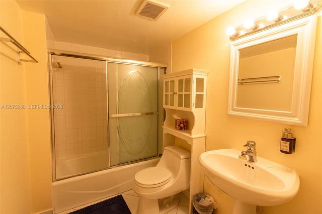 1623 Collins Avenue 312, Miami Beach, FL 33139