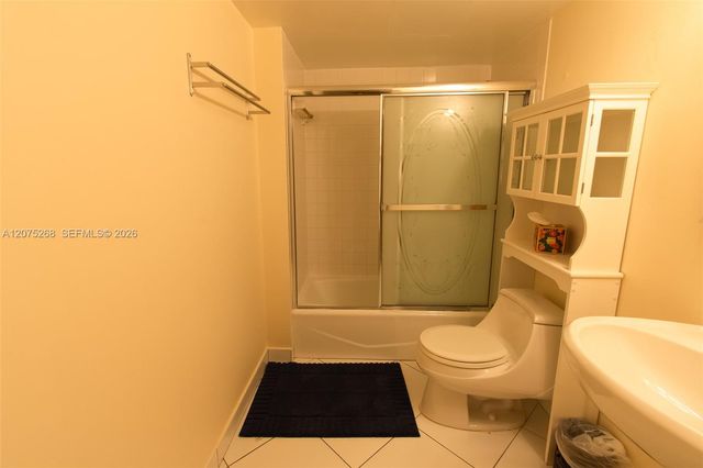 1623 Collins Avenue 312, Miami Beach, FL 33139