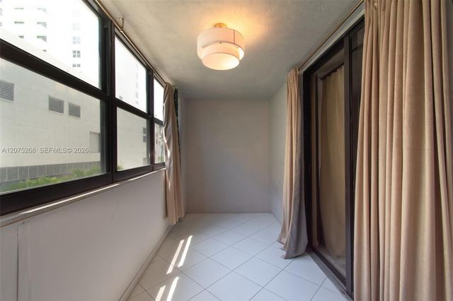 1623 Collins Avenue 312, Miami Beach, FL 33139