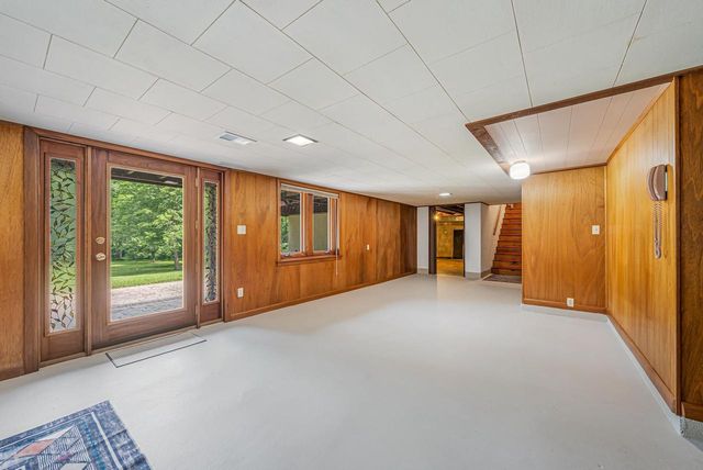 W270S3575 OAK KNOLL DRIVE, Waukesha, WI 53189