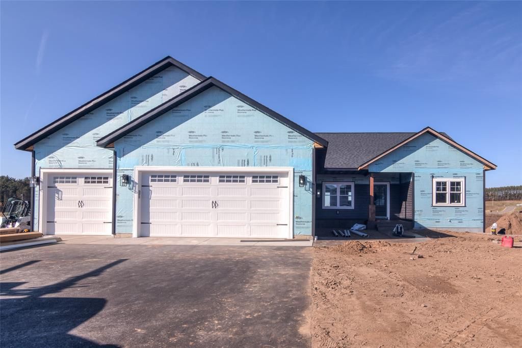 14093 42nd Avenue, Chippewa Falls, WI 54729