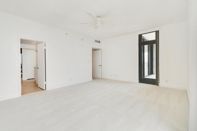 123 LAKESHORE Drive PH45, North Palm Beach, FL 33408