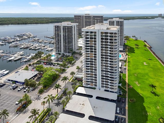 123 LAKESHORE Drive PH45, North Palm Beach, FL 33408