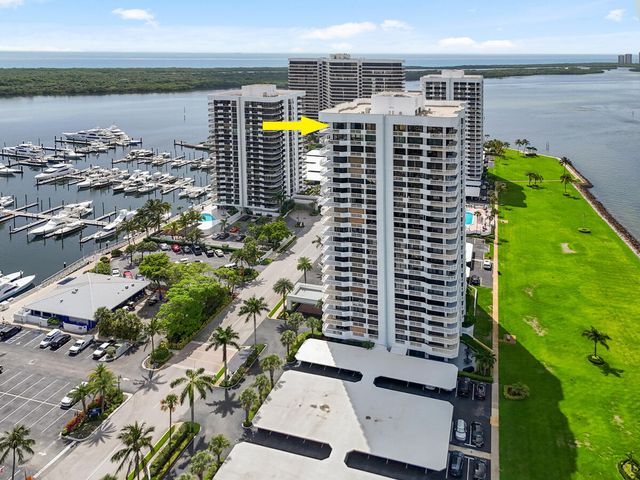 123 LAKESHORE Drive PH45, North Palm Beach, FL 33408