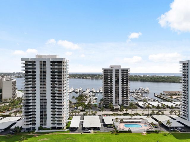 123 LAKESHORE Drive PH45, North Palm Beach, FL 33408