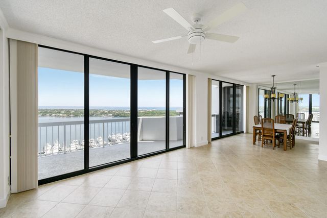 123 LAKESHORE Drive PH45, North Palm Beach, FL 33408