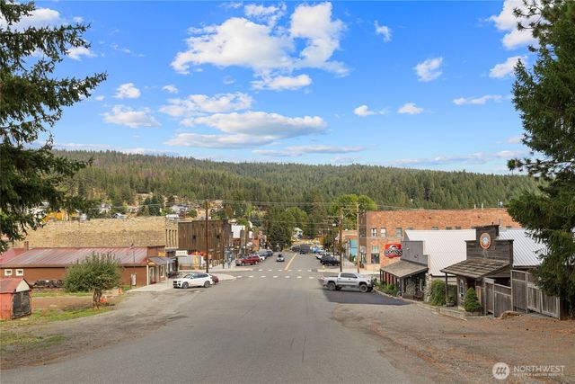 132 5th Street, Roslyn, WA 98941