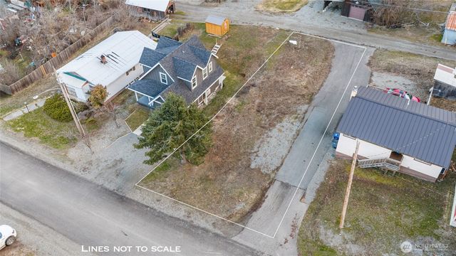 132 5th Street, Roslyn, WA 98941