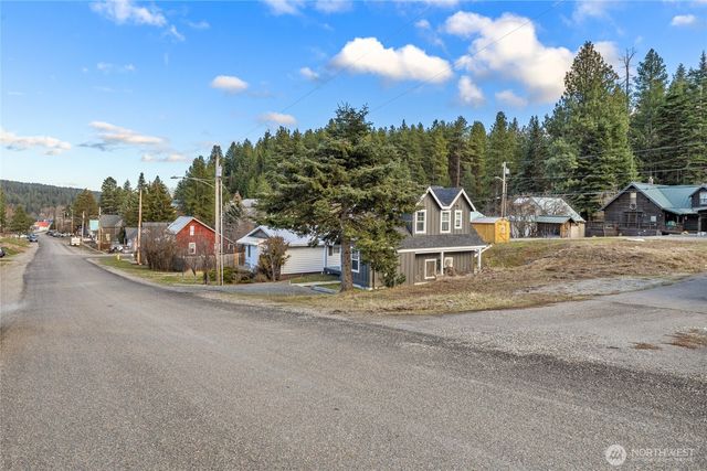 132 5th Street, Roslyn, WA 98941